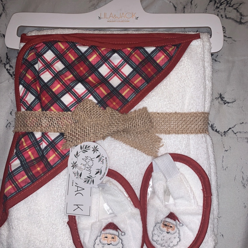 Lila and jack baby hooded towel and booties